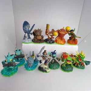 Skylanders Spyros Adventure Character Lot of 12, Camo,Zap,Bash,Zook+more, Tested